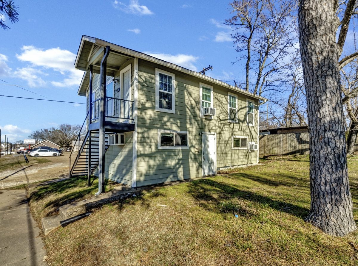 S. Armstrong, Denison, TX